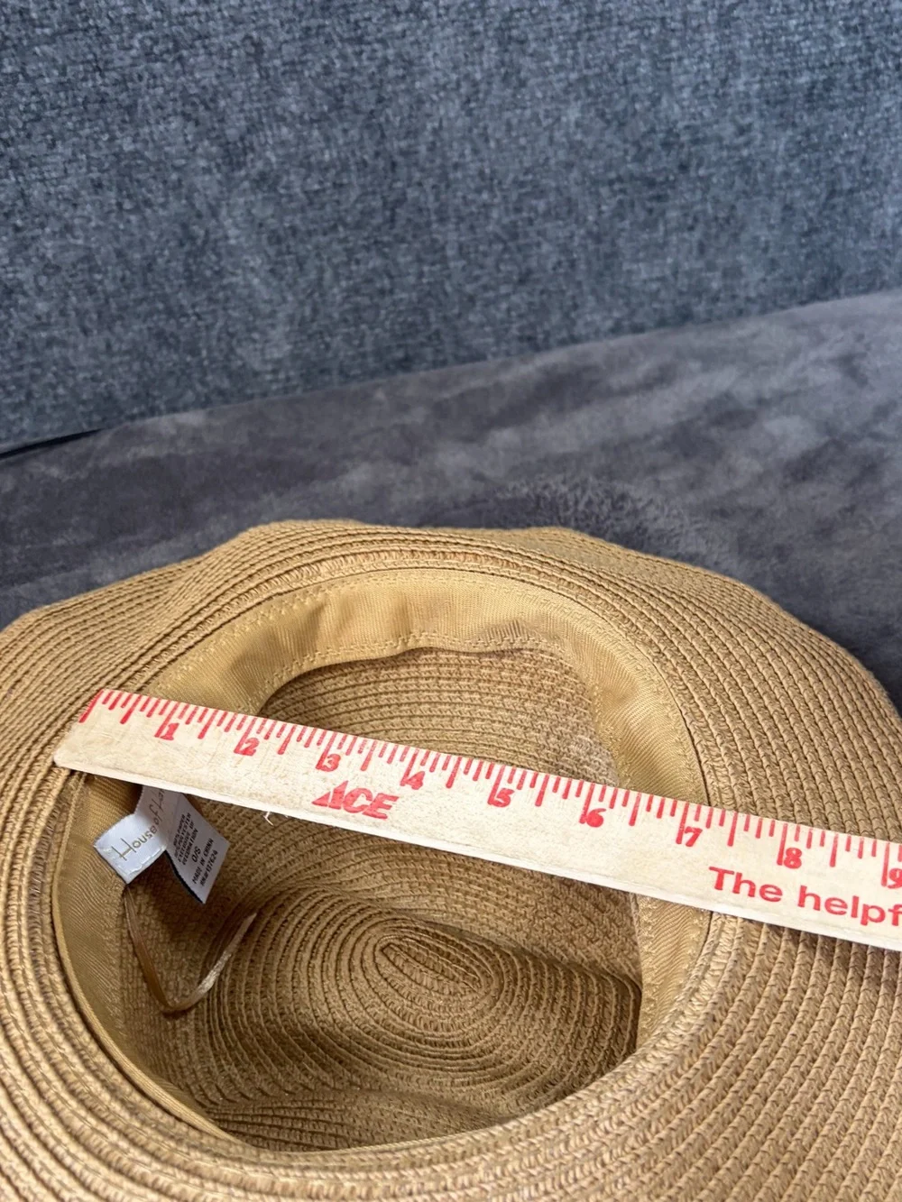 House of Harlow 1960 Tan Straw Fedora with Cream Crochet Band